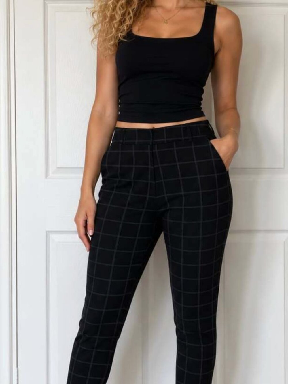 Maze Collection Women’s high waisted legging pants. Petite Medium